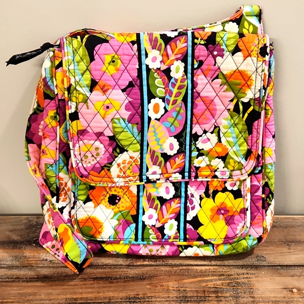 Vera bradley crossbody purse